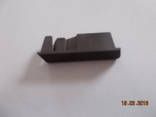 Endkappen für Flügelabdeckprofil rechts, braun